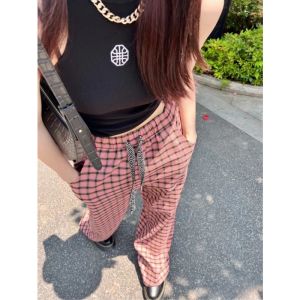 กางเกงขายาวทรงหลวมเอวสูงลายสก็อตสีชมพู กางเกงขายาวลำลองสไตล์อเมริกันสำหรับออกกำลังกายในช่วงฤดูร้อนปี 2024 กางเกงขายาวสำหรับเดินเล่น