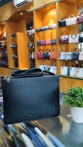 Tas Selempang Slingbag Wanita Kulit Sapi Asli Karl Sangkoni MJ - TP  1745