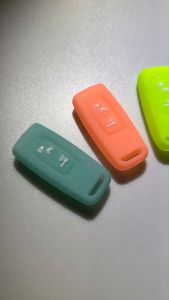 ซิลิโคน รีโมท [เรืองแสง] 4วาล์ว Forza350 (2023) - 2023 Scoopy รีโมท (สีขาว)