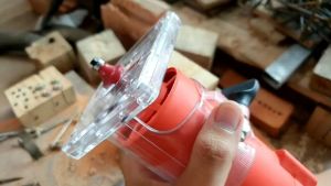 Máy phay gỗ cầm tay cao cấp máy phay mini cầm tay 3703 điện áp 220V ( Tặng mũi phay )