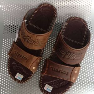 sandal.pria terbaru kulit sapi