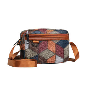 กระเป๋าสะพายไหล่เดี่ยวสีกลางเป็นกลางที่ออกแบบใหม่พร้อมสไตล์วินเทจเย็บปะติดปะต่อกัน เหมาะสําหรับใช้ในชีวิตประจําวัน