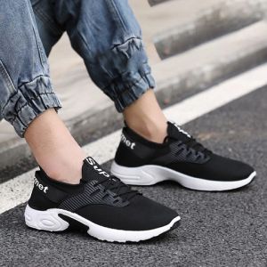 LHMoonlight  ใหม่ รองเท้าผ้าใบผู้ชาย งานแฟชั่นใส่สบาย วัสดุผ้านุ่มสบายระบายอากาศดีใส่แล้วไม่อับเท้า มี 2 สีพื้นขาวกับดำให้เลือกเหมาะกับการใช้่งาน กดเลย