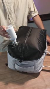 Ba Lô Du Lịch Nén Chân Không Có Bơm Phù Hợp Với Hành Lý Xách Tay Máy Bay Chất Liệu Nylon Dành Cho Cả Nam Và Nữ Có Nhiều Ngăn Đựng Laptop.