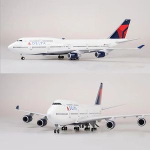 Mô Hình Máy Bay Delta Airline 747 B747 Tỷ Lệ 1/150 Làm Bằng Nhựa Resin Có Đèn LED Và Hệ Thống Chân Đáp Hoạt Động Đồ Chơi Sưu Tầm.