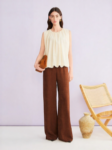 Elegant Wool Blend Sleeveless Round Neck Shirt