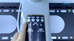 Quạt Treo Tường Midea FW40-7JR (Công suất 55W 3 Cánh Điều Khiển Từ Xa Chỉnh Gió 3 Tốc Độ)