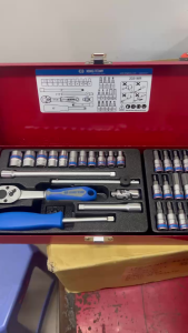 1/4" Bộ tuýp 31 chi tiết hệ mét 4-13mm Kingtony 2031MR (31 PC. 1/4" DR. 12 Point Socket Wrench Set)