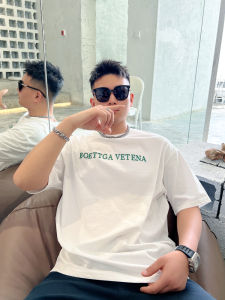 เสื้อยืดคอกลมแขนสั้นหลวมๆ สไตล์ฮ่องกง สำหรับผู้ชาย ทรงหลวม แขนสั้น แขนครึ่งตัว ลำลอง ใส่ในช่วงฤดูร้อน ผ้าฝ้ายผสมยางยืด