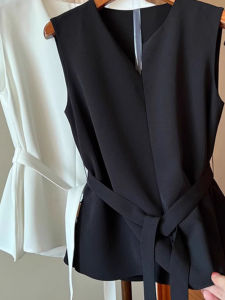 chaqi | French Vintage Waist-Cinching Slimming Design Shoulder Bared Top Womens Summer Fashionable Versatile Sleeveless Suit Vest