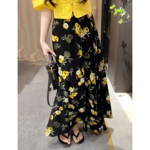 Fashionable Floral Print Two-Piece Set Womens Summer High Waist A-Line Mini Skirt And Shirt Unique And Beautiful