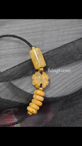 vòng tay nữ cỏ 4 lá đá thạch anh tóc vàng vip mix đồng điếu tóc vàng và lu thống thạch anh tóc vàng vipvòng tay đá phong thủy hợp mệnh thổ mệnh kim trang sức thiết kế đủ hóa đơn thẻ bảo hành