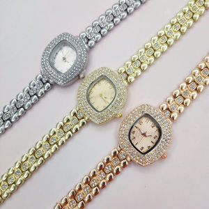 นาฬิกาเพชรสำหรับผู้หญิงนาฬิกาข้อมือธุรกิจควอตซ์พลอยเทียมนาฬิกาแฟชั่นส่องแสงเป็นประกายระยิบระยับหรูหราสำหรับผู้หญิง