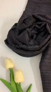 Khăn quàng cổ chất liệu đũi 100% silk màu đen mềm mại & ấm áp dùng cho cả nam và nữ