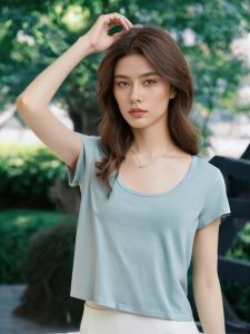 เสื้อยืดผู้หญิงทรงเข้ารูปเอวสูงแบบสั้นผ้าถักยืดหยุ่นสุดเซ็กซี่สำหรับฤดูร้อน สไตล์เกาหลี คอวีแขนสั้น