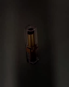 Lumecolors Velvet Creme Lipstik 4g - Available in 3 colors dan bertahan 12 jam