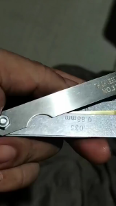 32-Piece Stainless Steel Feeler Gauge Set (0.04-0.88mm Metric) Precision Gap Measurement Tool for Automotive & Engineering