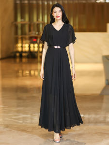 Elegant Black Summer Dress 2025 New Style Lightweight Luxury Sensation Slimming One-Piece Womens Long Skirt Elegant V-Neck Short Sleeve