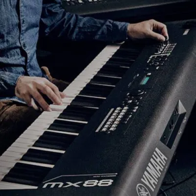 Yamaha MX88 Synthesizer With 88 Keys