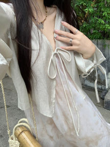 เสื้อคาร์ดิแกนผ้าชีฟองกันแดดแบบบางสไตล์จีนใหม่สำหรับผู้หญิง เสื้อคลุมไหล่ ชุดเดรสยาวคลุมเข่า แขนยาว ฤดูร้อน 2024