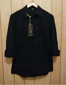 Kemeja pria hitam polos