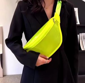 (สินค้าพร้อมส่งจากไทย) กระเป๋าคาดอก กันน้ำ สีสันสดใส (G0138)