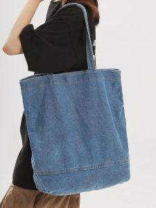 Casual Large Capacity Denim Canvas Tote Bag Womens Shoulder Bag Trendy Korean Style Soft Handbag Zipper Closure Leisure Bag