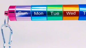 Rainbow Sealed Waterproof 7 Days Split Aluminum Alloy Metal Pill Box Metal Pill Organizer Medicine Organizer