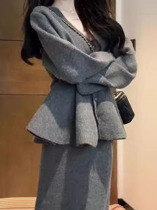 ZHENMANZI | Fashional V-Neck Sweater Dress Ensemble