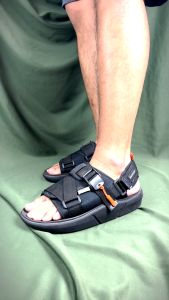 Boehajj - Magnus - Full Black | Sandal Gunung Travelling Pria Wanita Kasual