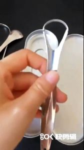 Stainless Steel Tongue U Scraper: A Professional Bad Breath Eliminator