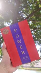The 48 Laws of Power by Robert Greene inspirational books English book