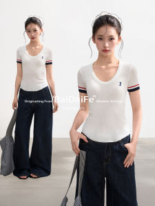 BAIDAIFEI | American White U-Neck T-Shirt