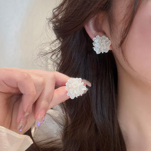 Korean Fashion White Flower Earrings Women Elegant Earring Accessories Jewelry for Girls