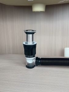 Universal Sink Drain Pipe Retractable Deodorant Sewer Drainage Water Hose Wash Basin Drainer