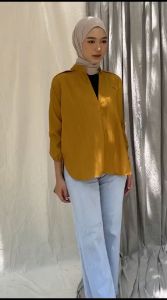 Livia Blouse Wanita Lengan Panjang Kerah V Kemeja Daily Basic