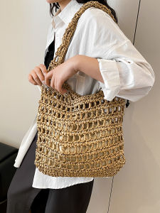 กระเป๋าสะพายไหล่ผู้หญิงแบบถัก 2025 กระเป๋าชายหาดแบบโปร่งใสทำมือที่อเนกประสงค์ น้ำหนักเบา ใช้งานได้หลากหลาย กระเป๋าสะพายไหล่ข้างเดียว