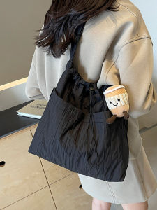 Fashionable Large Capacity Casual Womens Shoulder Bag 2025 New Style Spring Summer Commuting Tote Bag Crossbody Bag