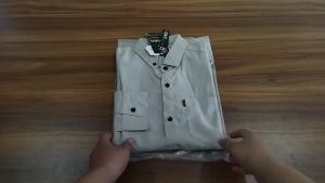 Kemeja Polos Pria Lengan Panjang Hem Slimfit Bahan Oxford Klambi Cowok Warna Krem Cream Premium