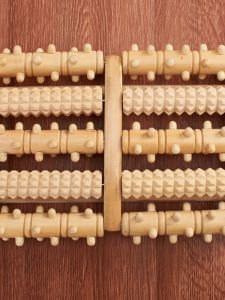 MOSHU | Wooden Acupoint Foot Massage Roller