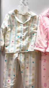 Pizama cho bé 4 màu chất đũi xốp in hoạt hình đáng yêu thời trang thu đông bé gái 8-30kg