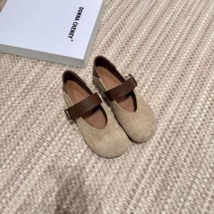 รองเท้าส้นแบนหนังนิ่มสไตล์นางฟ้าฝรั่งเศสสำหรับผู้หญิงในช่วงฤดูใบไม้ผลิและฤดูใบไม้ร่วง รองเท้าส้นแบนแบบสวมหัวแบบลำลองสำหรับผู้หญิง