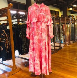 Hanami Dress by Dian Pelangi LIMITED EDITION Busana Muslim Baju Maxi Gamis Abaya Kaftan Outfit Busui Pesta Pernikahan Kondangan Casual Formal Wanita Hijaber Cantik Anggun Modis Modern Elegan Mewah Model Korea Terbaru Motif Jumputan Hand Made Kekinian
