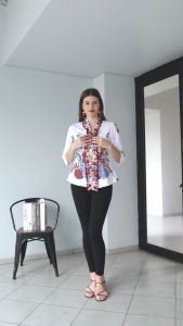 Evercloth Azarin Long Blouse Wanita Lengan Panjang Atasan Batik Wanita Blouse Batik Perempuan Atasan Batik Wanita Lengan Kebaya Kimono Batik Baju Kutu Tangan Panjang Seragam Sarimbit Set Jumbo Putih Natal Imlek CNY