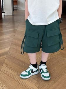 ลำลอง ผ้าฝ้าย ชุดทํางาน กางเกงขาสั้น สําหรับเด็กผู้ชาย ฤดูร้อน เทรนด์ หลวม ความยาวห้าส่วนพร้อมกระเป๋า เสื้อผ้าเด็ก แฟชั่นเด็ก