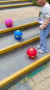 Childrens bouncy flying discs transforming outdoor bouncing glowing educational toys for infants and boys Quả bóng nảy cho trẻ em bóng bước đĩa bay