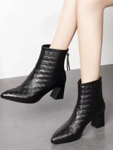 Winter New Pointed Toe High Heel Soft Top Layer Cowhide Short Boots Comfortable All Match Leather Women Short Boots Fashionable