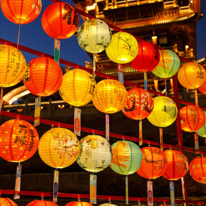 Traditional Chinese New Year Lantern Festival Decorative Paper Lantern Foldable Ancient Style Festive Atmosphere Hanging Ornament