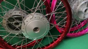 Bánh căm Crom niềng nhôm Thailand đùm sơn bạc dành cho xe Dream Wave thắng đùm