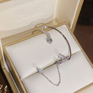 ต่างหูแบบไม่เจาะรูแบบมีเพชรประดับรูปงู ดีไซน์เรียบง่ายหรูหราสำหรับผู้หญิง เครื่องประดับแฟชั่นที่สวมใส่สบาย